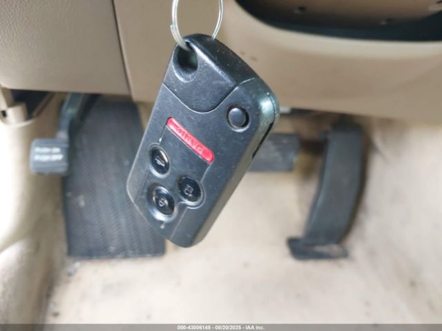 2005 ACURA RL JH4KB16515C016885 Photo 10