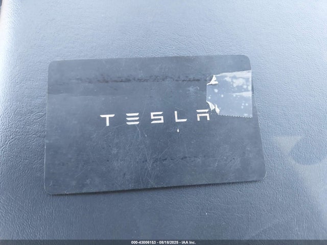 2021 TESLA MODEL Y 5YJYGDEE5MF083409 Photo 10