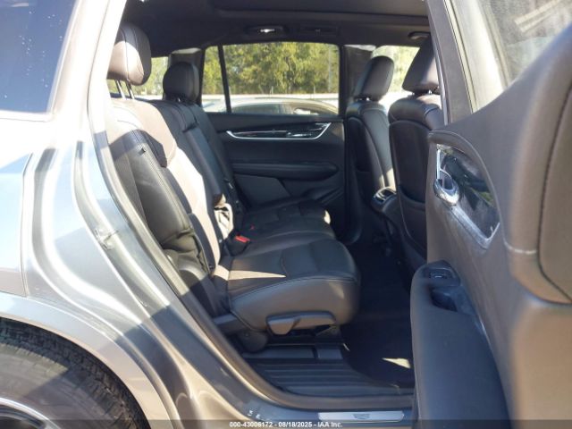 2022 CADILLAC XT6 1GYKPCRS0NZ110277 Photo 7