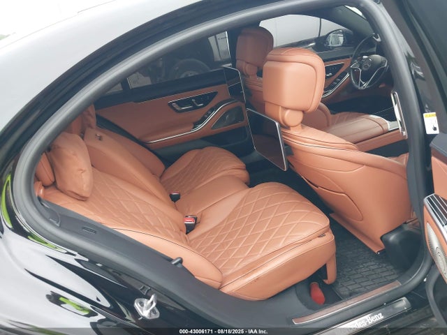 W1K6G7GB5RA292215 Mercedes-Benz m176