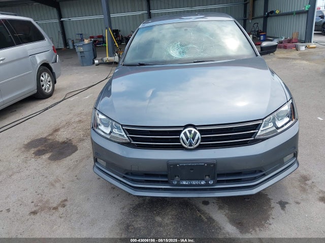 3VWD17AJXGM300440 Volkswagen 1.8t