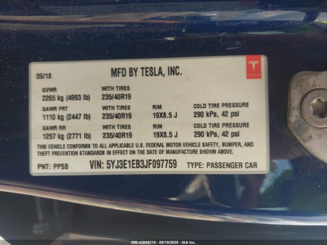 2018 TESLA MODEL 3 5YJ3E1EB3JF097759 Photo 8