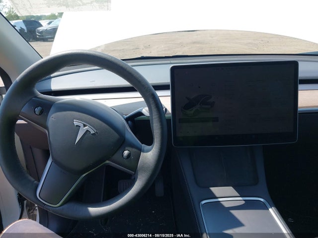 Tesla Model Y 2023 7SAYGDEE4PF662219 Image 18