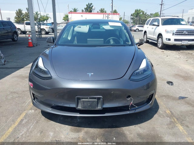 Tesla 2022 2022 5YJ3E1EB3NF290533 Image 12