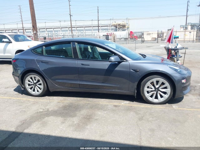 Tesla 2022 2022 5YJ3E1EB3NF290533 Image 13