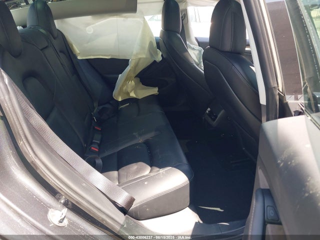Tesla 2022 2022 5YJ3E1EB3NF290533 Image 8