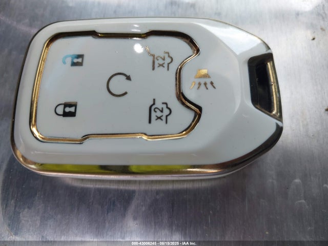 GMC l83 - spark ignited direct injection, variable valve timing, afm, e85 max, alum 2019 1GKS2BKC8KR149457 Image 11