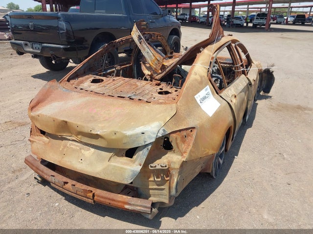1HGCR2F52HA077168 Honda k24w1
