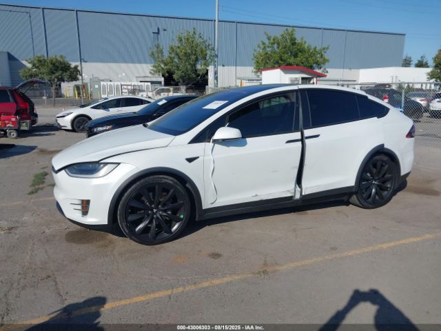 2018 TESLA MODEL X 5YJXCBE23JF138405 Photo 5