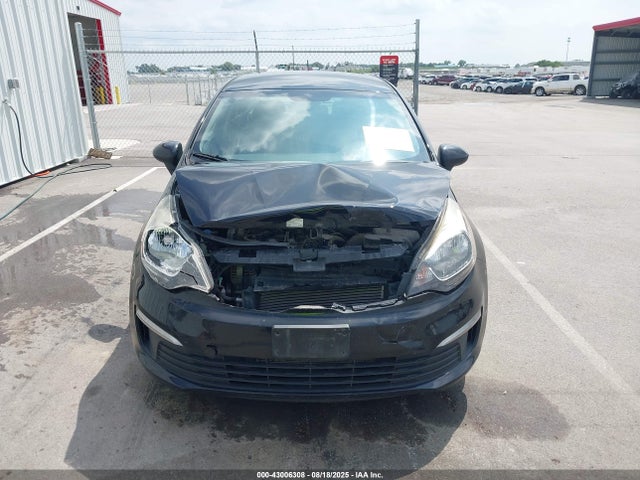 KIA Rio 2017 KNADM4A34H6063548 Image 13