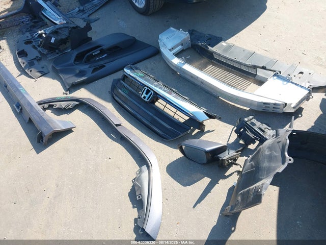 19XZE4F52ME010268 Honda leb6