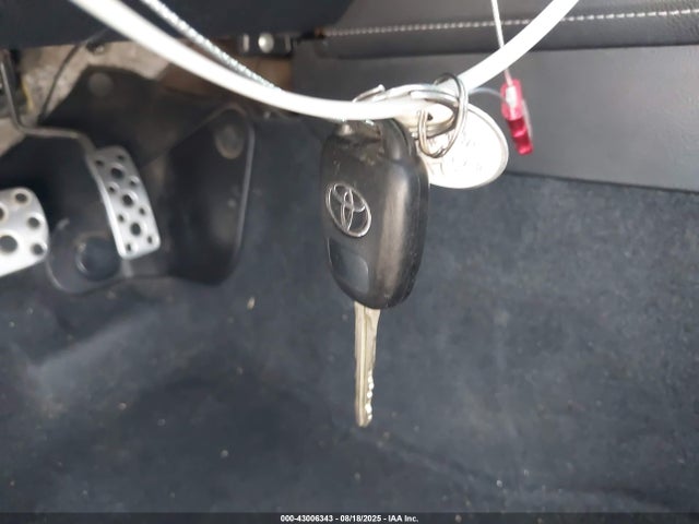 JF1ZNAA15H8706521 Toyota na