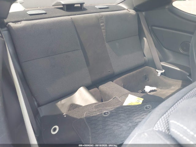 JF1ZNAA15H8706521 Toyota na