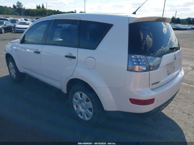 2008 MITSUBISHI OUTLANDER JA4LT21WX8Z005470 Photo 2