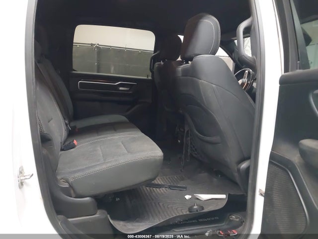 RAM 1500 2019 1C6SRFFT4KN910203 Image 8