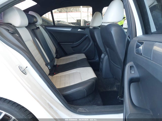 3VWD17AJXGM345538 Volkswagen 1.8t