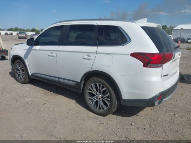 2018 MITSUBISHI OUTLANDER JA4AZ3A39JZ050181 Photo 2