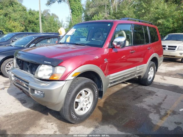 2001 MITSUBISHI MONTERO JA4MW51R21J039835 Photo 1
