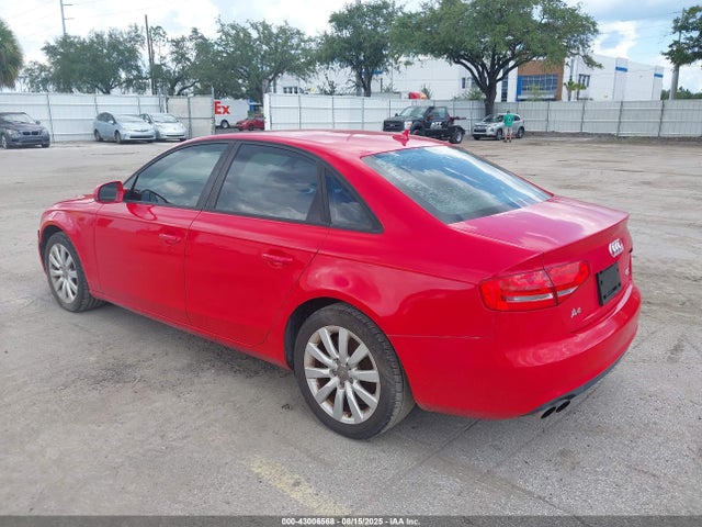 2013 AUDI A4 WAUBFAFL8DN043232 Photo 2
