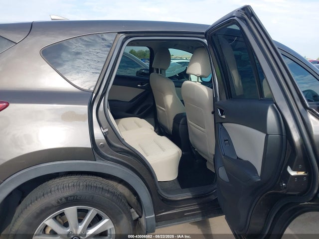 JM3KE2CY6G0900829 Mazda py