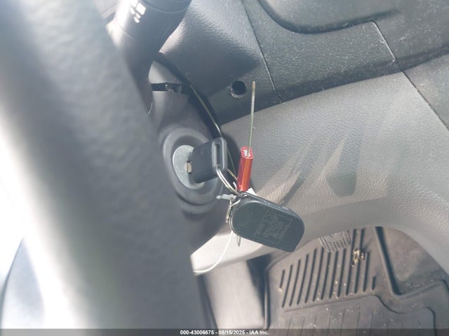 3N6CM0KN2JK695373 Nissan 2018