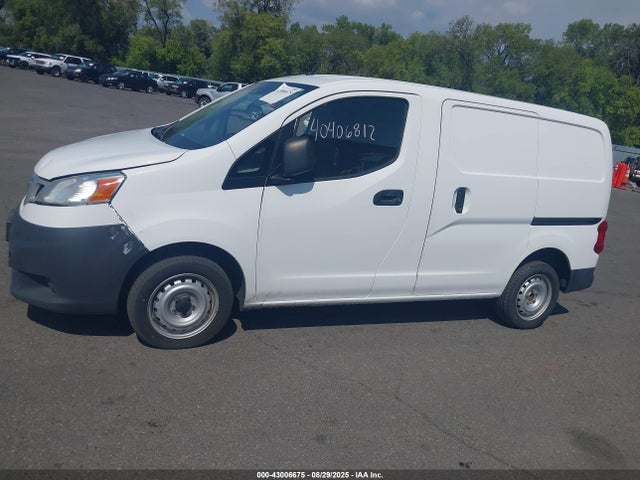 3N6CM0KN2JK695373 Nissan 2018