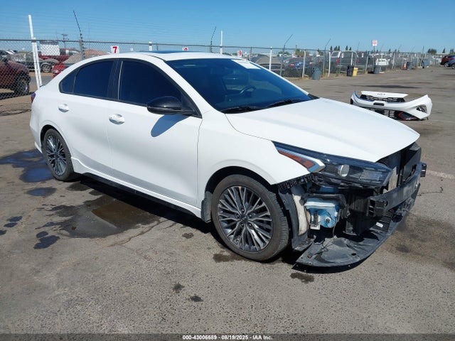 3KPF54AD4PE669197 KIA mpi nu
