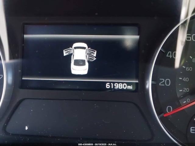 3KPF54AD4PE669197 KIA mpi nu
