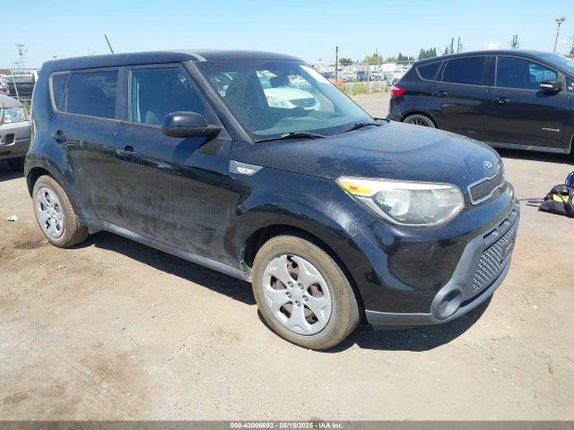 2014 KNDJN2A22E7033646 main image
