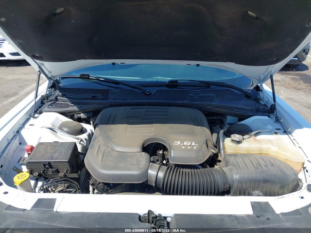 Dodge Challenger 2019 2C3CDZAG0KH751068 Image 10