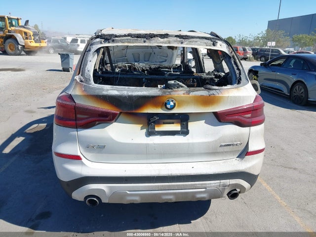BMW X3 2019 5UXTR7C59KLE98477 Image 16