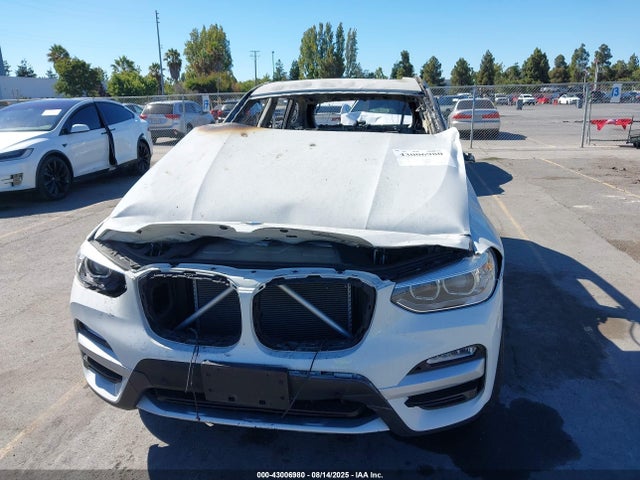 BMW X3 2019 5UXTR7C59KLE98477 Image 6