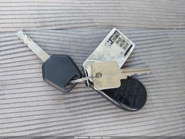 Продажа на аукционе авто 2010 Subaru Forester 2.5x, vin: JF2SH6BC2AH787968, номер лота: 43006984