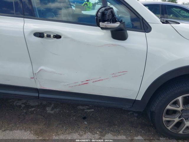 2017 FIAT 500X ZFBCFYCB6HP535041 Photo 5