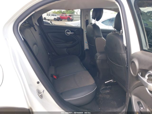 2017 FIAT 500X ZFBCFYCB6HP535041 Photo 7