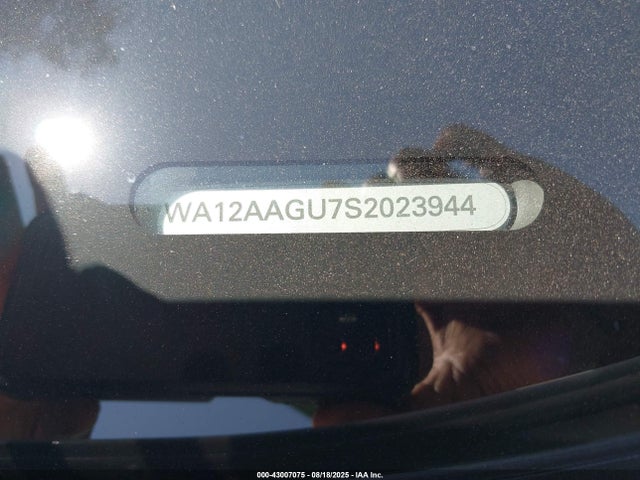 2025 AUDI Q5 WA12AAGU7S2023944 Photo 8