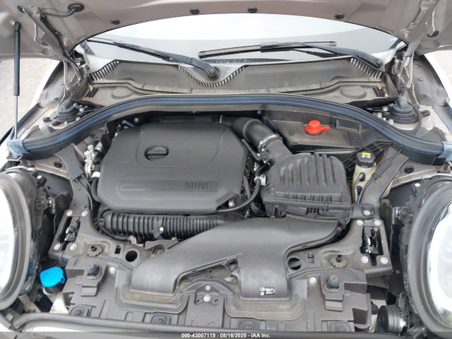 Mini Clubman 2022 WMWLV7C07N2P77982 Image 10