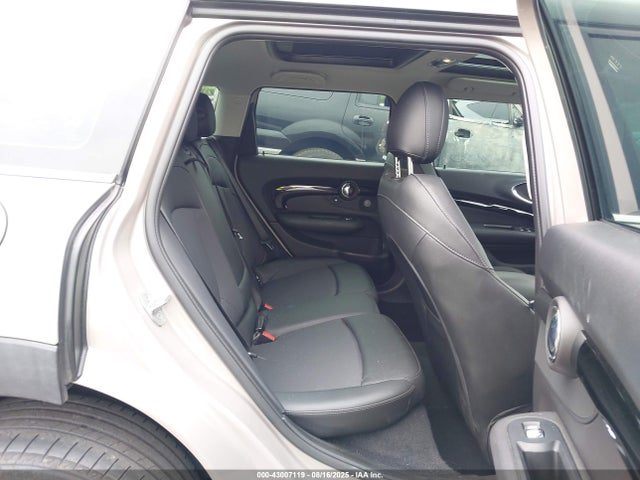 Mini Clubman 2022 WMWLV7C07N2P77982 Image 8