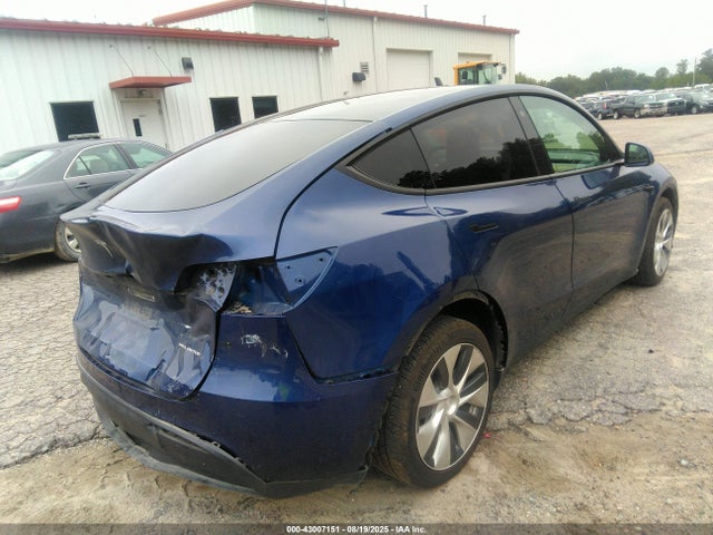 5YJYGDEE1MF243267 Tesla Model Y
