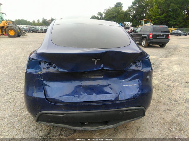 5YJYGDEE1MF243267 Tesla Model Y