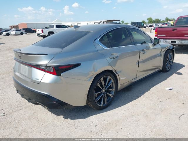 2021 LEXUS IS 350 JTHGZ1B28M5040004 Photo 3