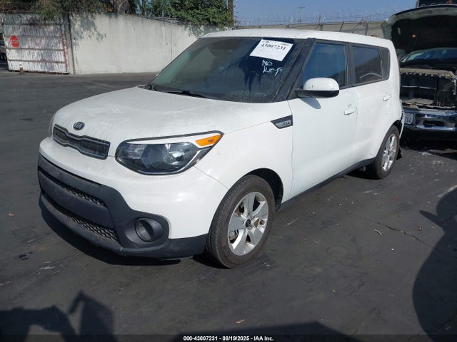 2018 KIA SOUL KNDJN2A25J7605643 Photo 1