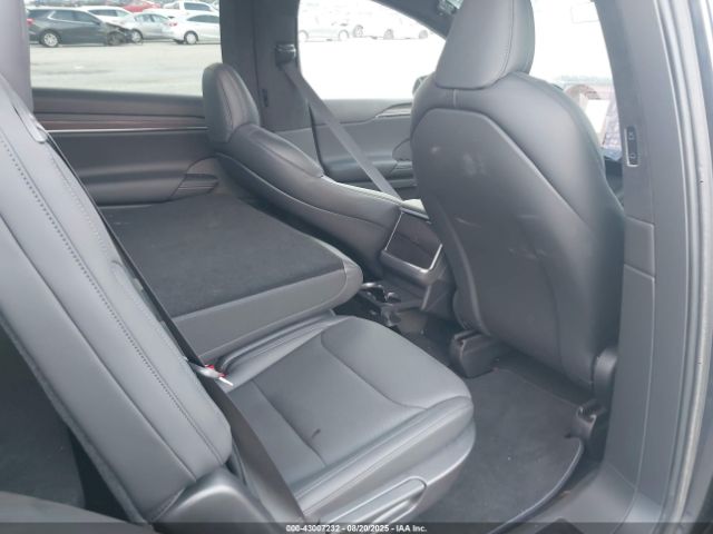 2024 TESLA MODEL X 7SAXCDE5XRF453495 Photo 7