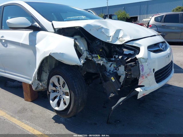 KMHCT4AE9HU171447 Hyundai Accent