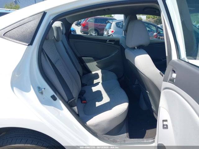 KMHCT4AE9HU171447 Hyundai Accent
