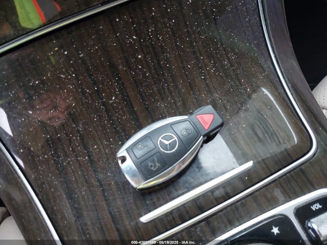 WDC0G4KB8GF079338 Mercedes-Benz m274