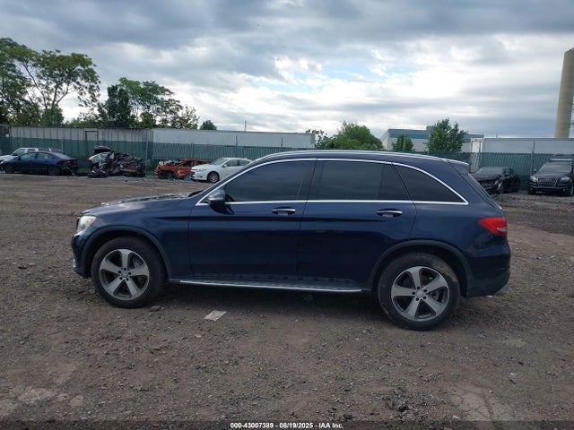 WDC0G4KB8GF079338 Mercedes-Benz m274