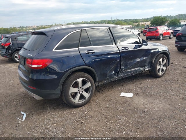 WDC0G4KB8GF079338 Mercedes-Benz m274