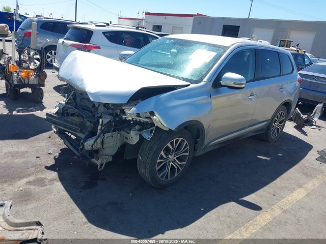 2018 MITSUBISHI OUTLANDER JA4AZ3A3XJZ039335 Photo 1