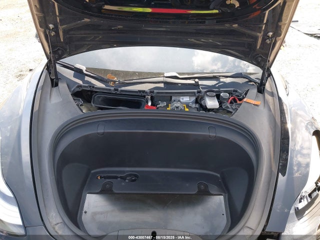 2019 TESLA MODEL 3 5YJ3E1EA6KF301639 Photo 9